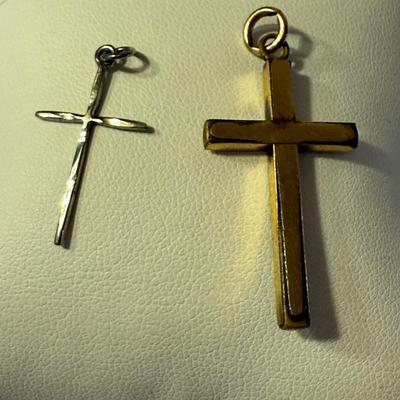 14K Gold Necklace Chain with Cross Pendants (K-HS)
