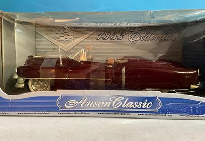 1/18 Die Cast 1953 Cadillac Eldorado Conv. Car