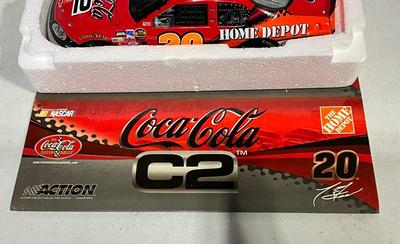 1/24 Die Cast Tony Stewart 2004 Nascar