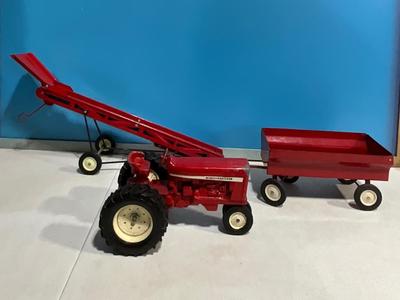 1/16 Metal Intern’l Tractor, Wagon, Conveyer
