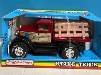 1/18 Metal NyLint Stake Truck