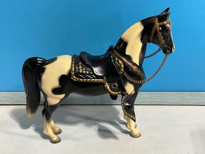 Vintage 1950’s Glossy Bl, White Breyer 8” Horse w/Saddle Bridle