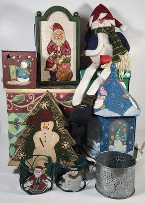 LOT 161G: Vintage Collection of Christmas Holiday Decorations and Containers