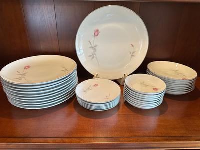 Vintage Deluxe Fine China “Rosedale 3009” Dinnerware Set – Japan