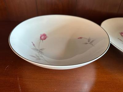 Vintage Deluxe Fine China “Rosedale 3009” Dinnerware Set – Japan