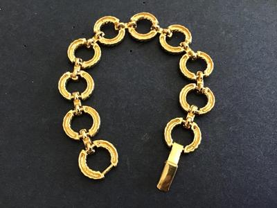 Pretty Fashion Rhinestone Antique Gold Bracelet
