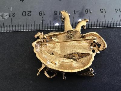 Avon Noah’s Ark Brooch