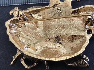 Avon Noah’s Ark Brooch