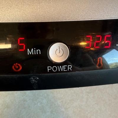 George Foreman Grilling Machine, Black & Decker Electric Skillet, & More (K-HS)