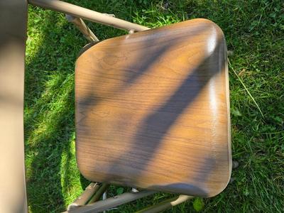 Folding wood grain table with 4 folding chairs