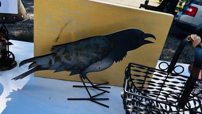 METAL HANDMADE WELDED CROW AND STEEL WOVEN BASKET