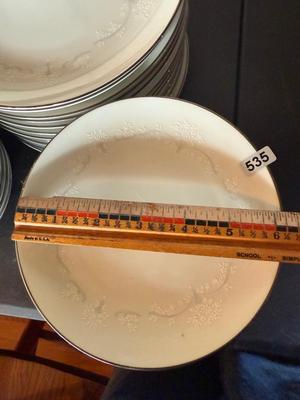 Sale Photo Thumbnail #2497: 12 dinner plates 12 bowls 12 plates 12 bread plates 12 small bowls