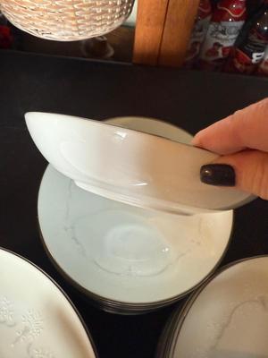 Sale Photo Thumbnail #2495: 12 dinner plates 12 bowls 12 plates 12 bread plates 12 small bowls