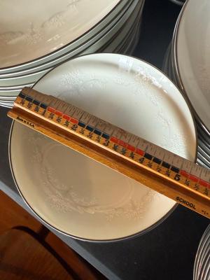 Sale Photo Thumbnail #2498: 12 dinner plates 12 bowls 12 plates 12 bread plates 12 small bowls