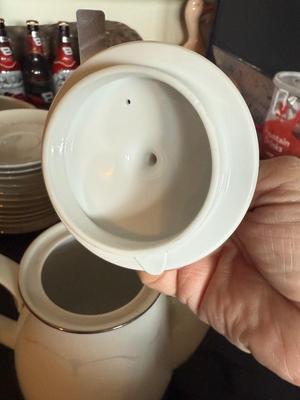 Sale Photo Thumbnail #2522: 12 tea saucers 12 coffee cups teapot cream & sugar