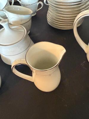 Sale Photo Thumbnail #2526: 12 tea saucers 12 coffee cups teapot cream & sugar