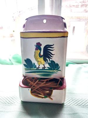 ROOSTER MATCH HOLDER-APPLE HOLDER AND ROOSTER FIGURINE