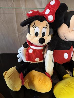 DISNEY'S MICKEY, MINNIE AND FRIENDS