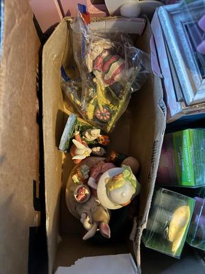 NEW FLUFFY BUNNY NIGHT LIGHTS AND OTHER EASTER DECORATIONS