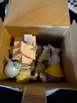 NEW FLUFFY BUNNY NIGHT LIGHTS AND OTHER EASTER DECORATIONS