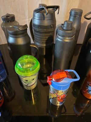 TRAVEL CUPS FOR EVERYONE! POPSICLE MAKER AND TO GO FOOD STORAGE CONTAINERS