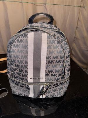 MICHAEL KORS BACKPACK & STEVE MADDEN PURSE