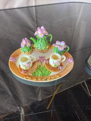 MINIATURE TEA SETS AND 2 TINS