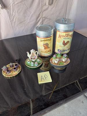 MINIATURE TEA SETS AND 2 TINS