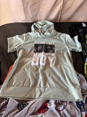 BOYS CLOTHES SIZE 8 - 10