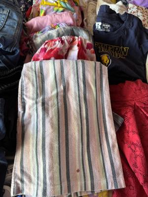 GIRLS CLOTHES
