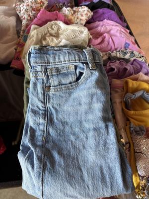 GIRLS CLOTHES
