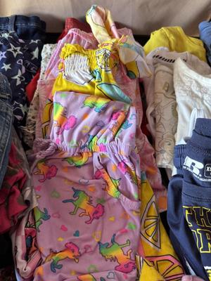 GIRLS CLOTHES