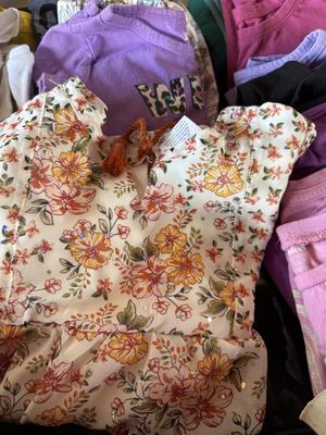 GIRLS CLOTHES