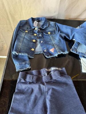 GIRLS CLOTHES MOSTLY SIZE 4