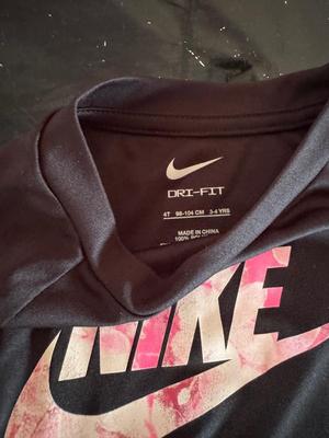 GIRLS CLOTHES MOSTLY SIZE 4