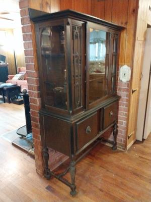 ANTIQUE DISPLAY CABINET
