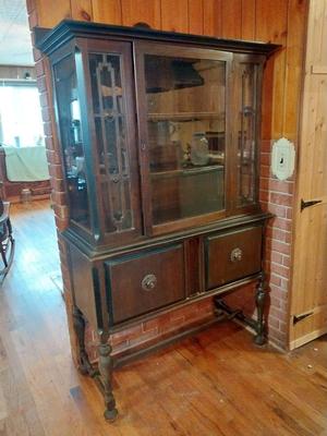 ANTIQUE DISPLAY CABINET