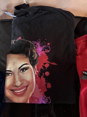 LADIES SHIRTS SIZE L - XL