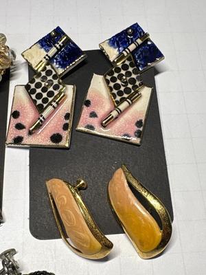 Vintage clip-on earrings