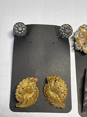 Vintage clip-on earrings