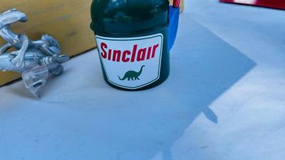 WILEY COYOTE HOOD ORNAMENT, YOSEMITE SAM LICENSE PLATE SWAG, AND SINCLAIR OIL CAN