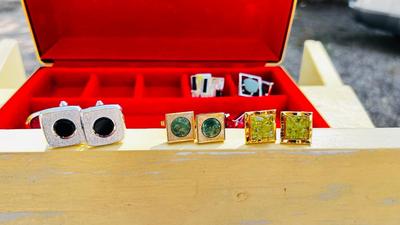 JEWELRY BOX PACKED WITH VINTAGE CUFFLINKS, 2 POCKET KNIVES AND A COORS ASHTRAY