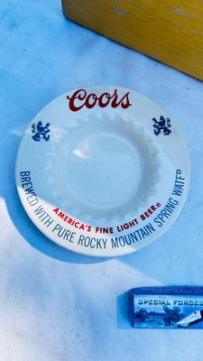 JEWELRY BOX PACKED WITH VINTAGE CUFFLINKS, 2 POCKET KNIVES AND A COORS ASHTRAY
