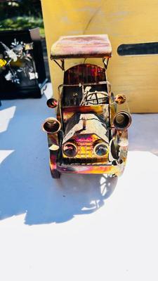 VINTAGE MUSICAL CARS