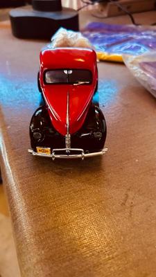 KEVIN HARVICK & NEON BUDWEISER SIGNS, 1940 DIE CAST PICK UP AND MORE!