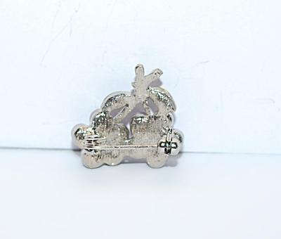 Petite PURPLE BOUQUET BROOCH (¾" x ¾") with Round, Globe & Marquise Cut Stones on a Silver Tone Setting