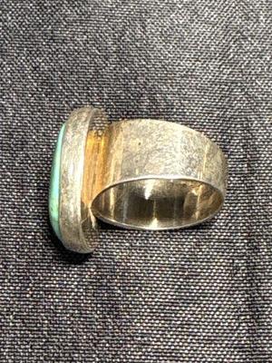 Sterling & Turquoise ring - size 7