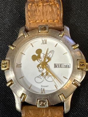 Walt Disney Mickey Mouse watch