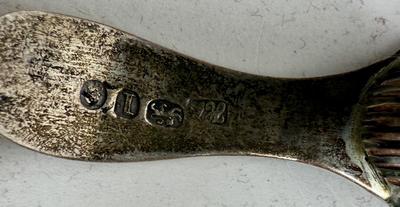 Sale Photo Thumbnail #182: One spoon is bent and chewed up on edges, but the rest are in good condition. Total weight: 185g