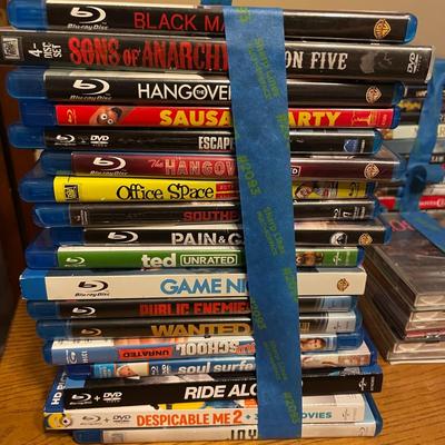 CDs and Blu-Rays Lot